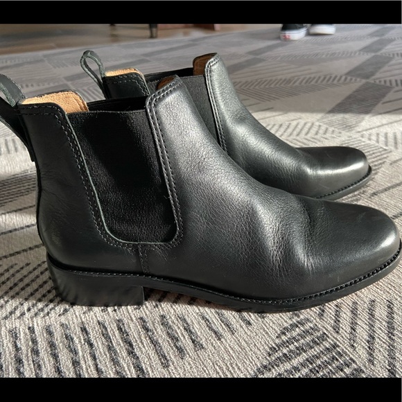 Madewell Shoes - Madewell Ainsley Chelsea Booties Ankle Boots 7 NEW